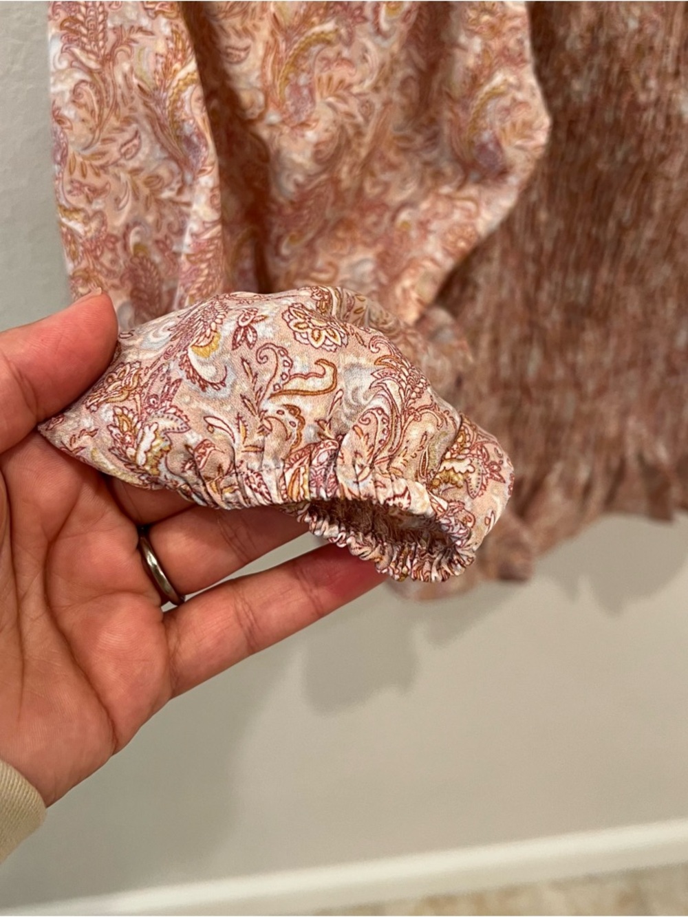 PAPERCRANE Smocked blouse - Picture 6 of 8